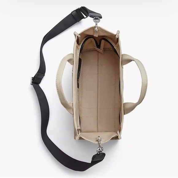 Marc Jacobs Tan Tote Bag with Black Strap - Brand New - Picture 5 of 8